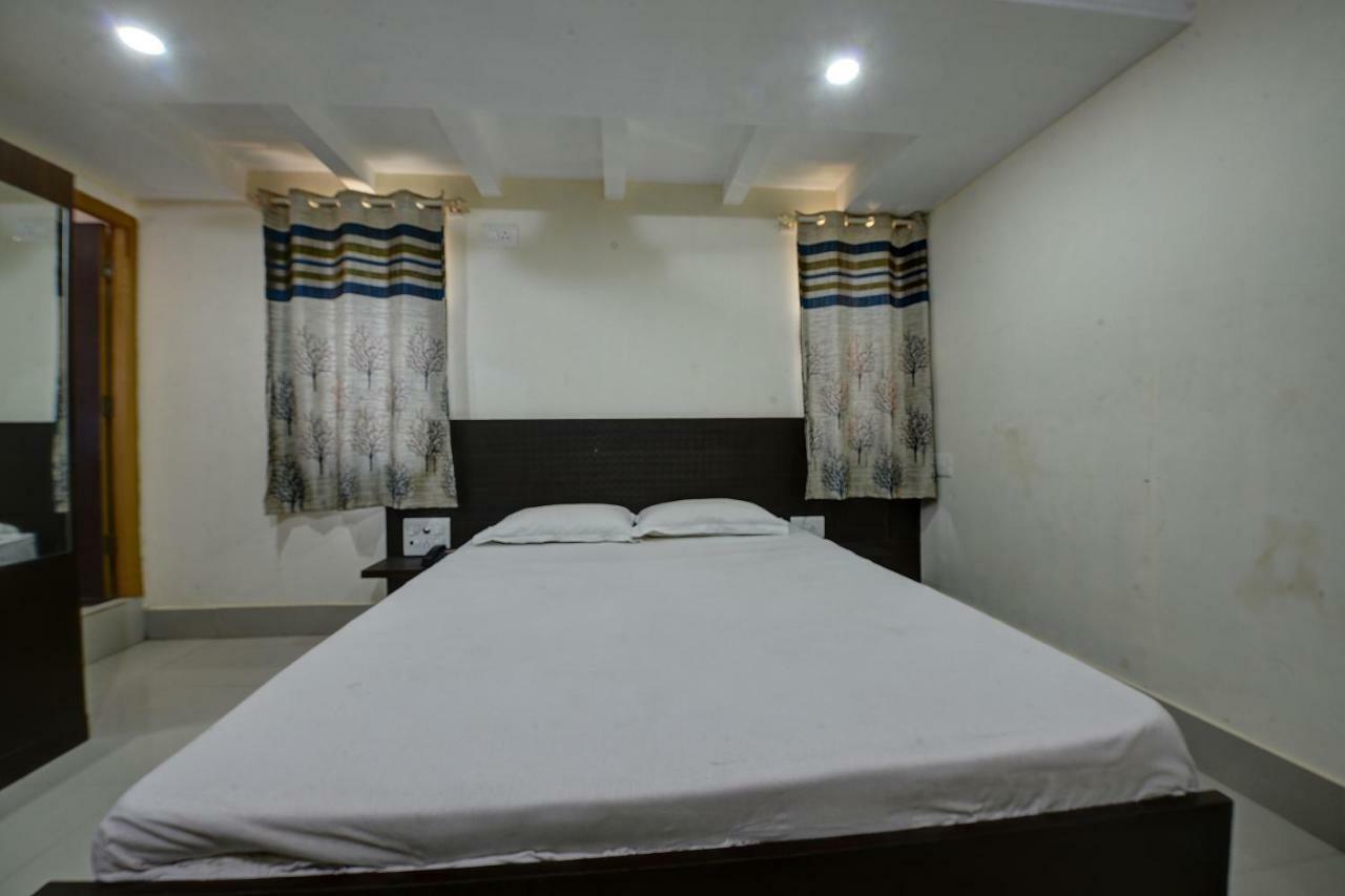 Spot On 37153 Karavali Paradise Hotel Dod Ballāpur Exterior foto