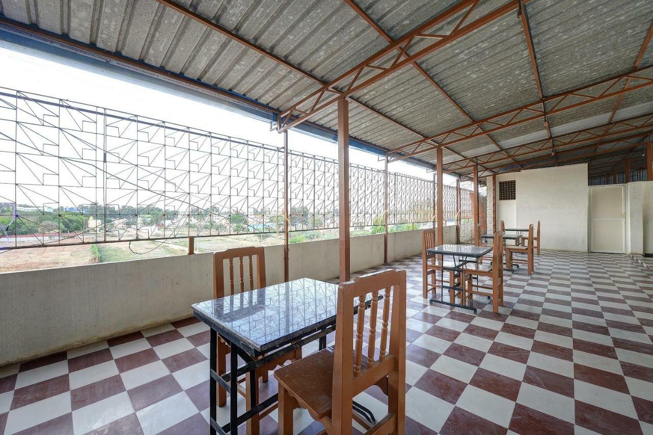Spot On 37153 Karavali Paradise Hotel Dod Ballāpur Exterior foto